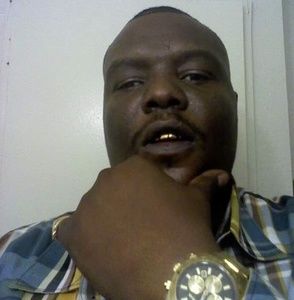 Meet your Posher, Derrick